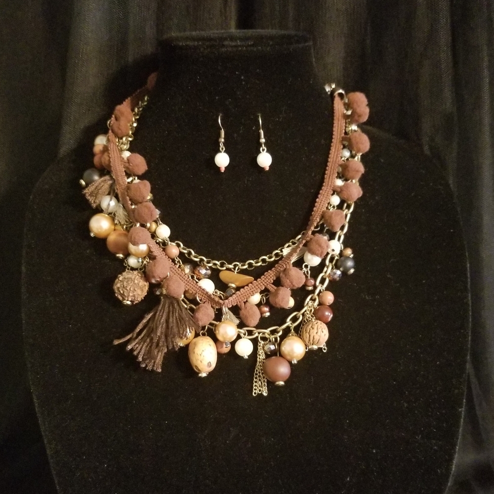 Assorted Glass & Pearl Beads Layered Necklace Set Gold-Plated Link Chain